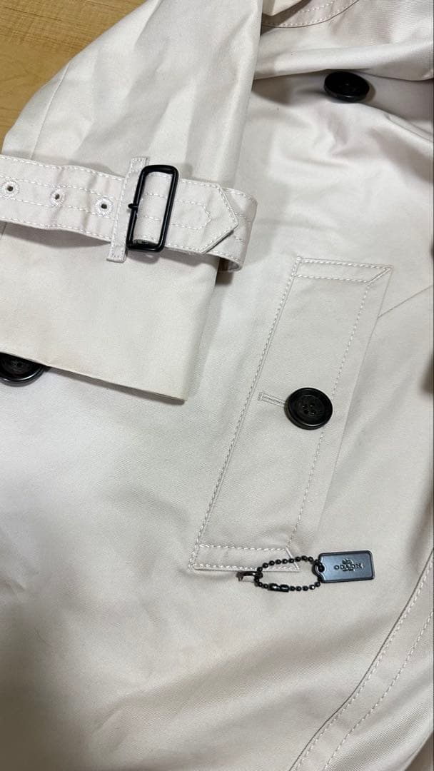 COACHベージュ ダブルブレスト トレンチコート