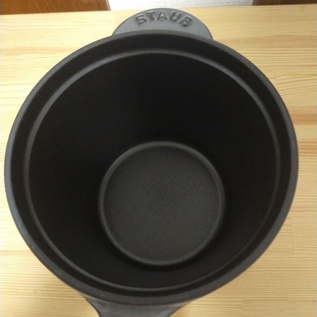 STAUB　スープポット　14センチ