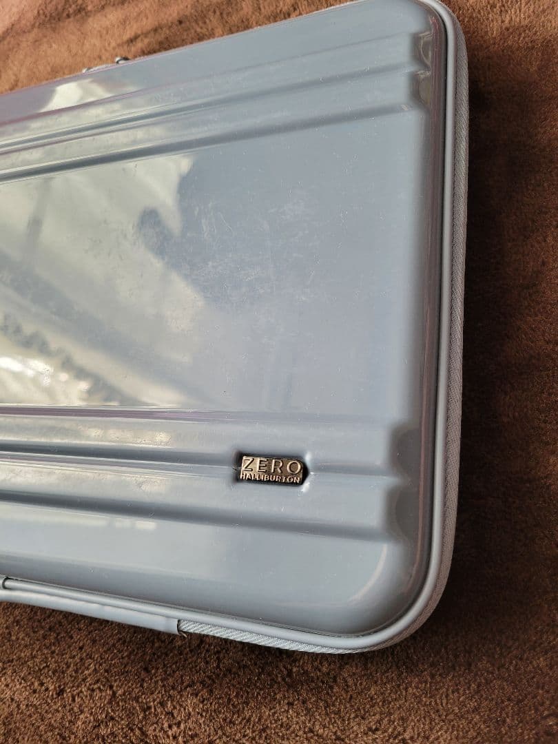 正規品‼️ZERO HALLIBURTON PCケース ポリカーボネート グレー