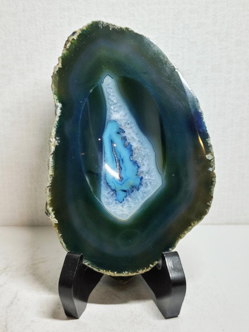瑪瑙 676g メノウ アゲート 原石 鑑賞石 自然石 鉱物 誕生石 水石