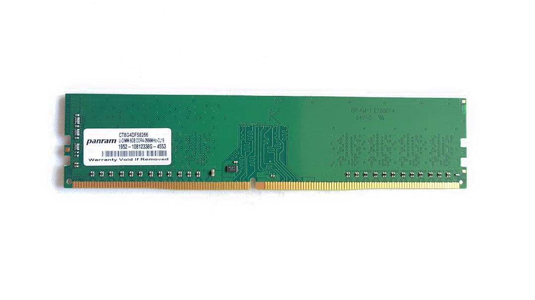 デスクトップ用　メモリ　DDR4　8GB　3枚