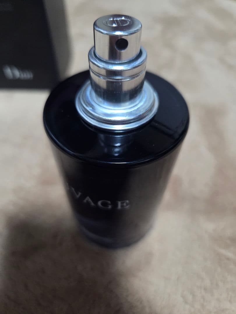 Dior ディオール ソヴァージュ オードゥ トワレ　100mL