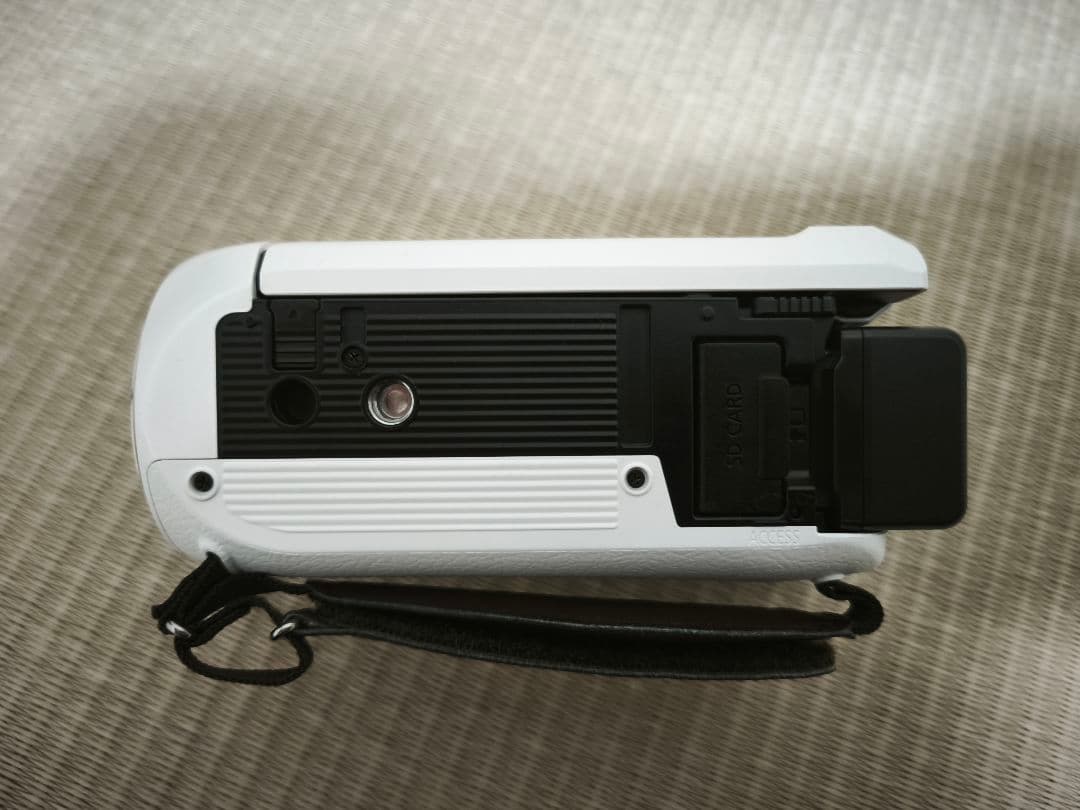 【美品】Panasonic HC-W580M 白