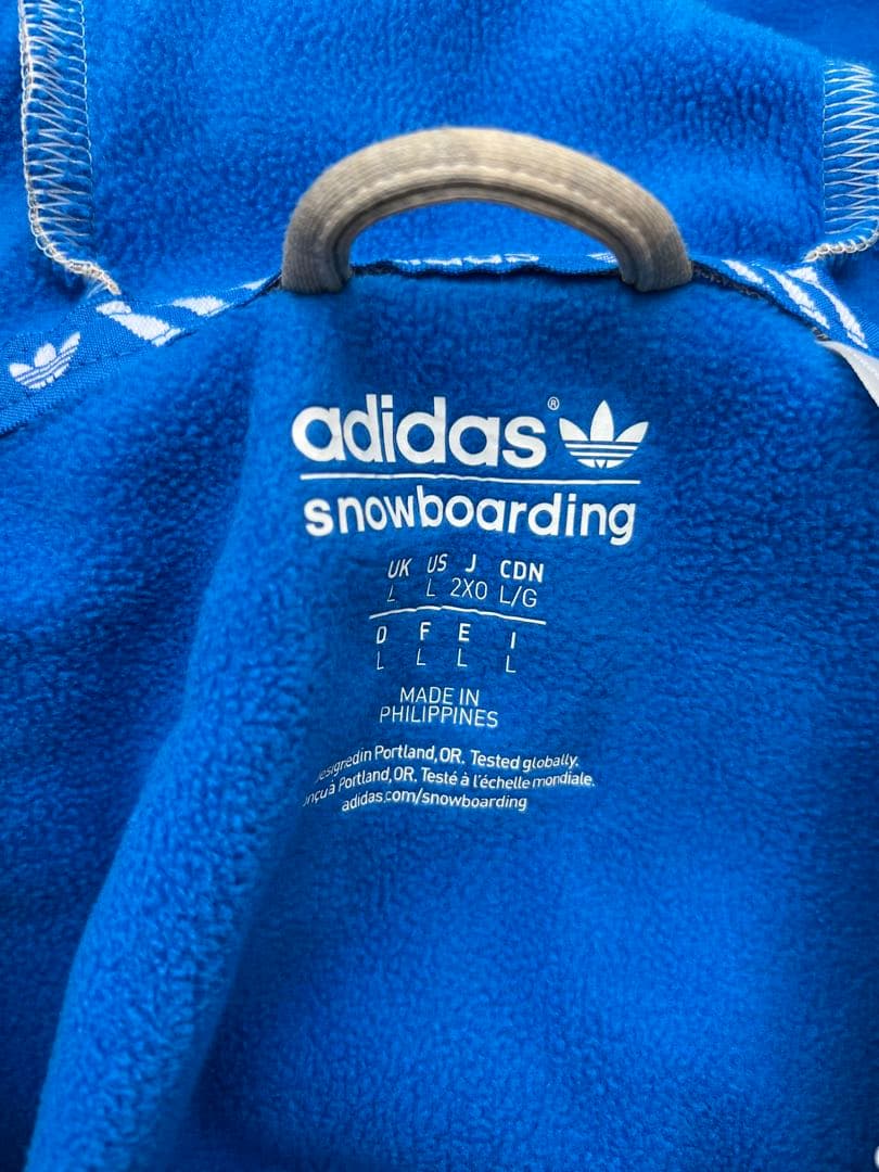adidas スノーボード 迷彩ウェア