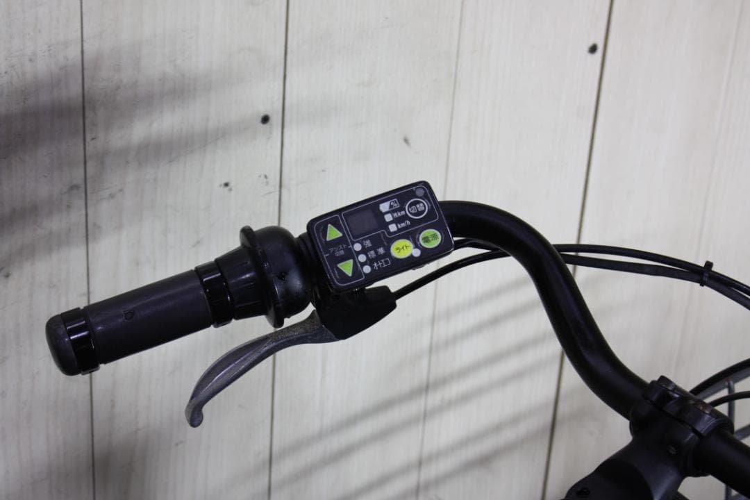 す*る様 ブリヂストン bikke 2 e BK084 20インチ8.7AH3段