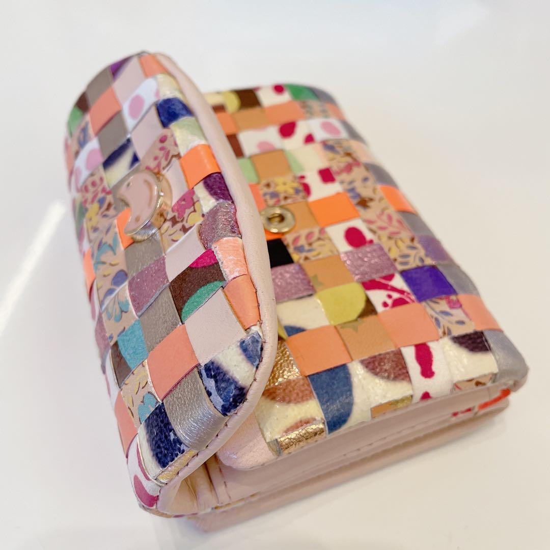 【美品】ツモリチサト　編み込み　メッシュ　折財布　がま口財布　ラインストーン
