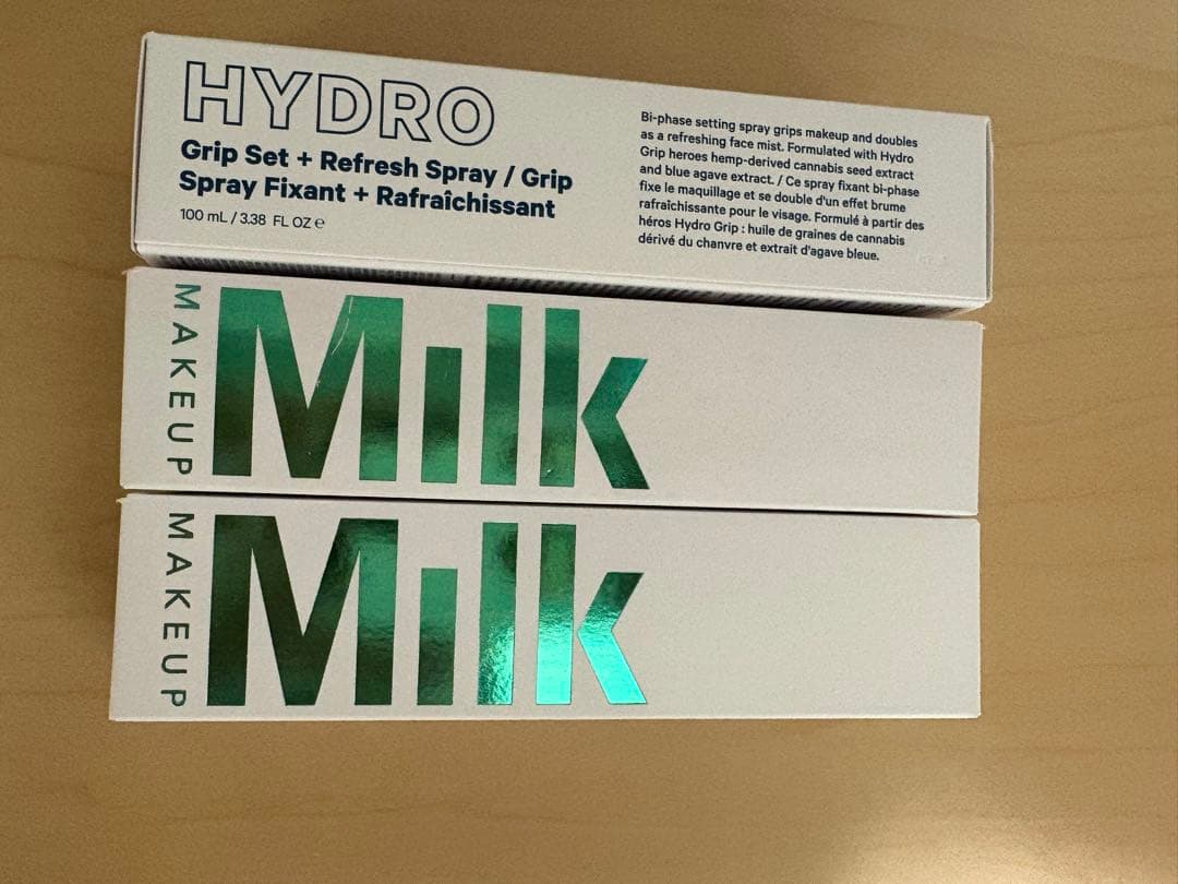 MILK MAKEUP HYDRO GRIP SETTING スプレー100ML