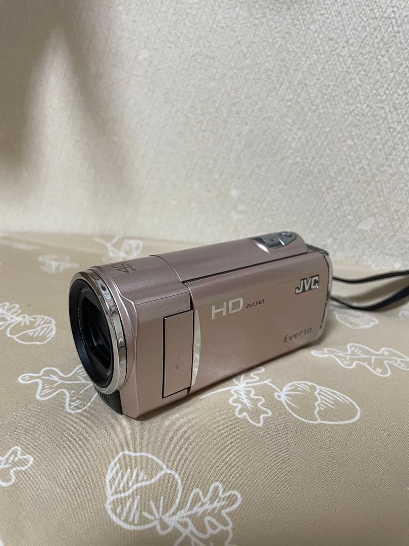 ビクター デジタルビデオカメラ JVC Everio GZ-HM670-N