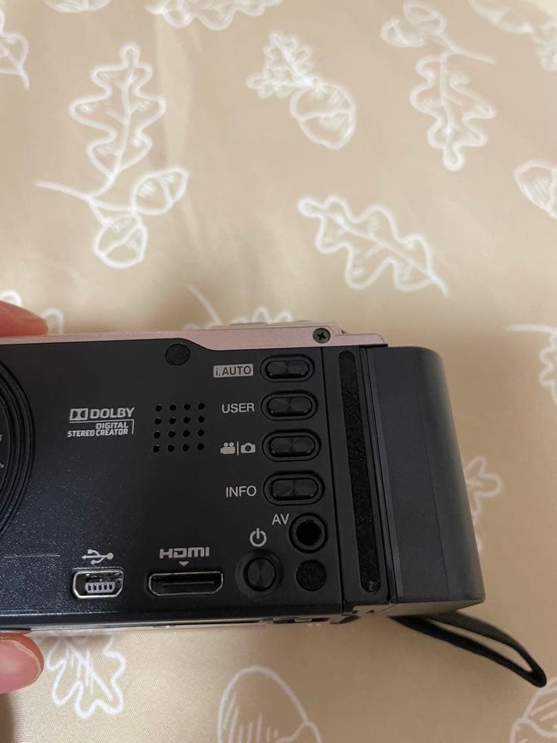 ビクター デジタルビデオカメラ JVC Everio GZ-HM670-N