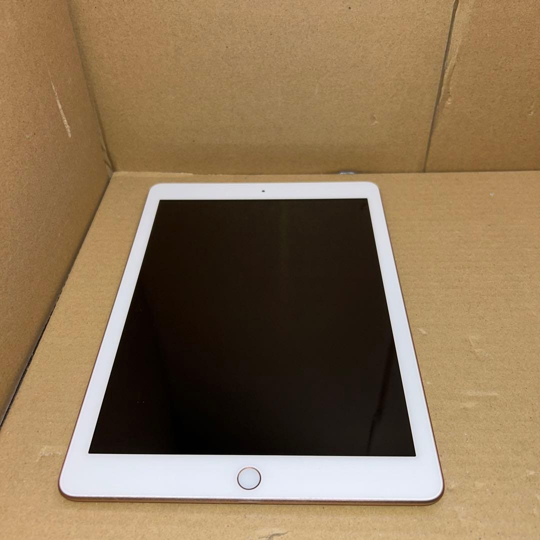 J*K様 Apple iPad (第６世代) Wi-Fi 32GB ゴールド