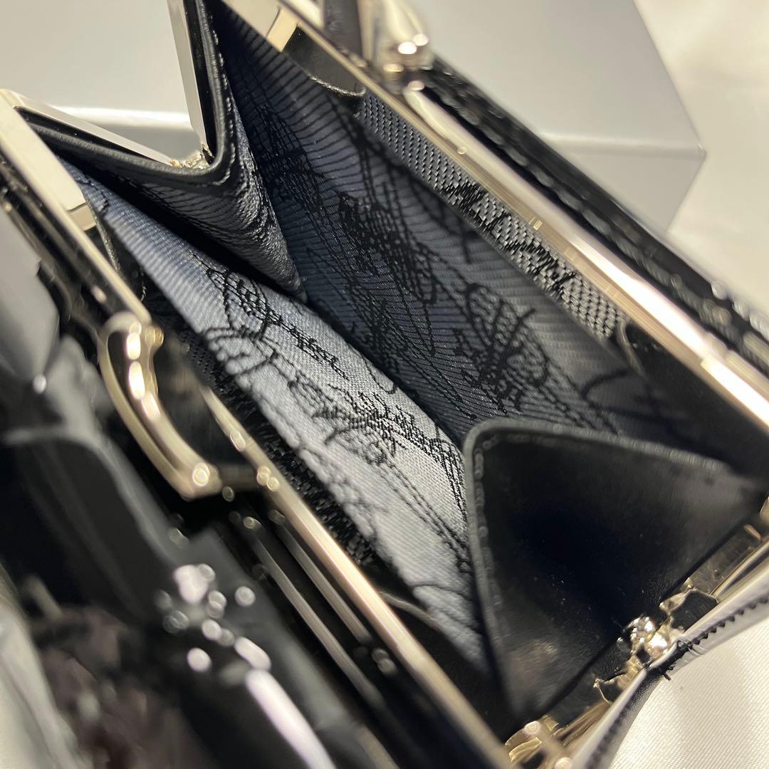 新品VivienneWestwood エナメル黒 ブラック 三つ折り財布 大人気