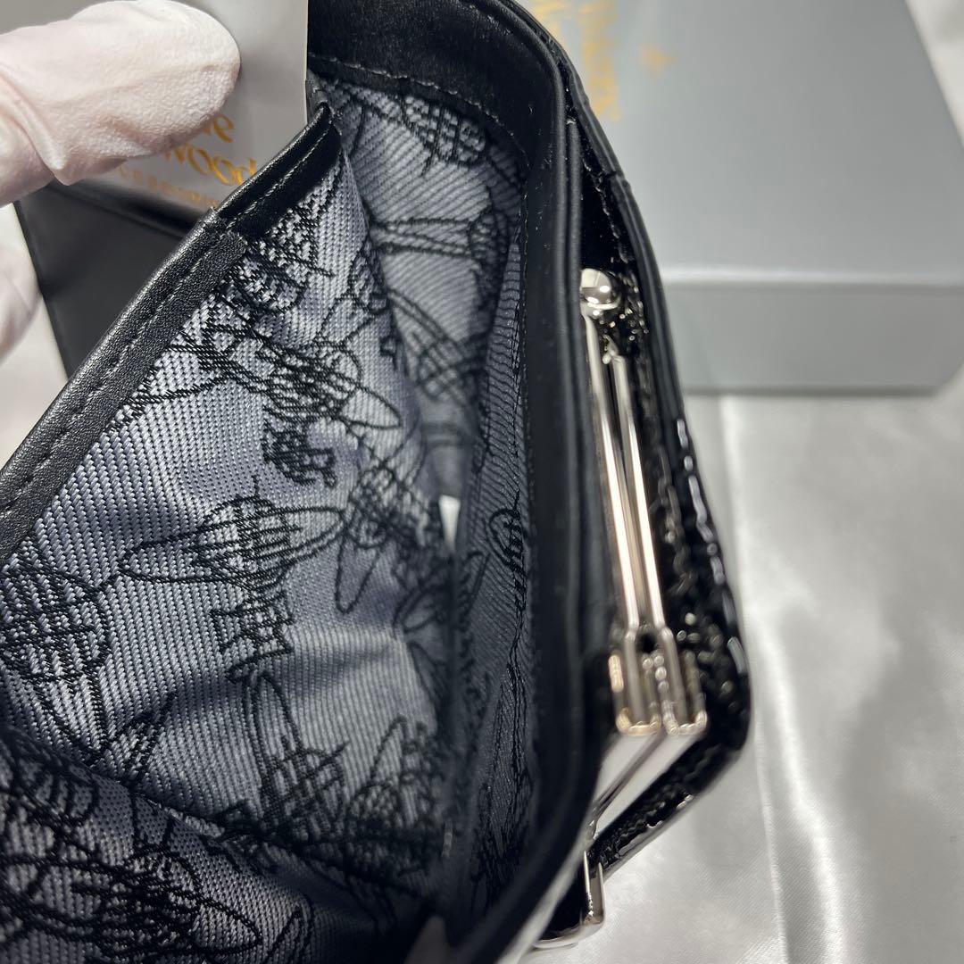 新品VivienneWestwood エナメル黒 ブラック 三つ折り財布 大人気
