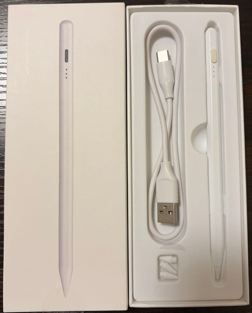 【美品】iPad 11インチ（A16）128GB シルバー　アクセサリーセット