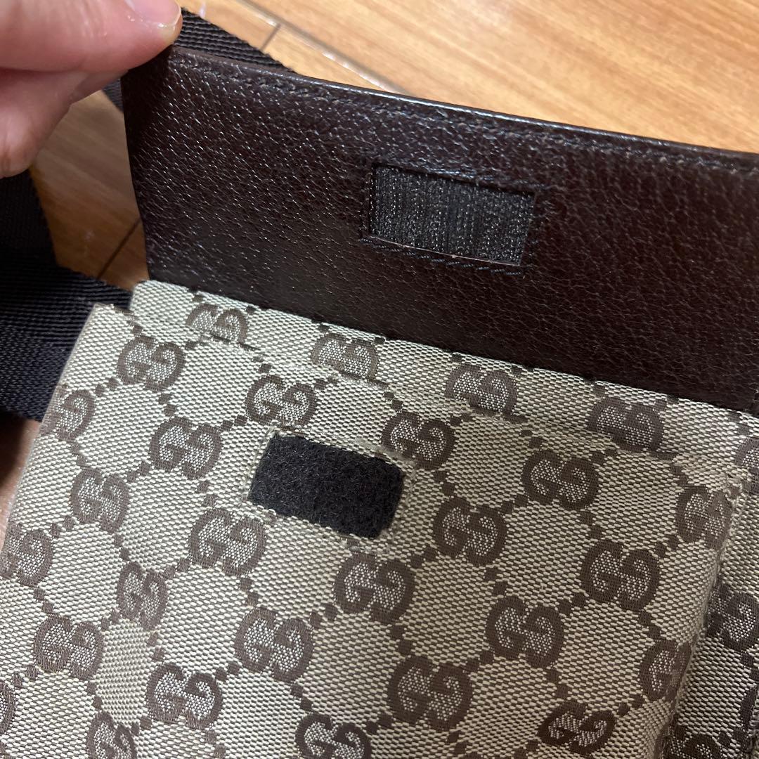 GUCCI ボディーバック