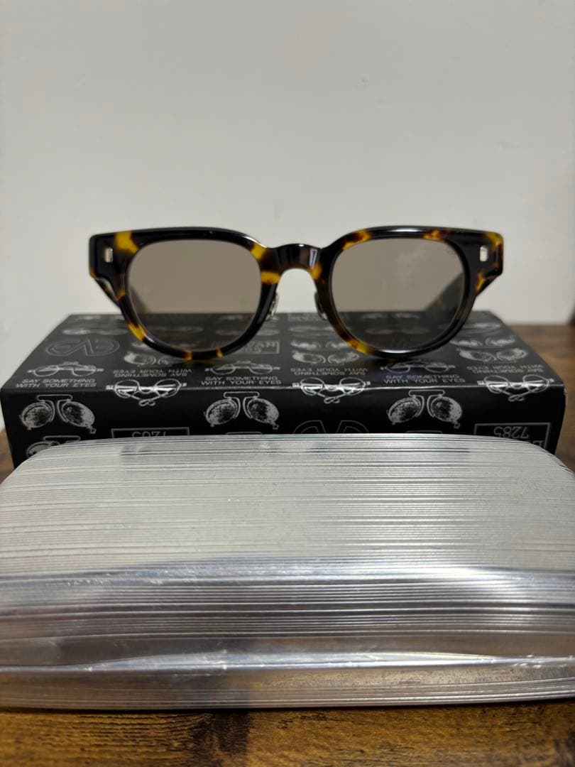 EYEVAN7282(アイヴァン7285)