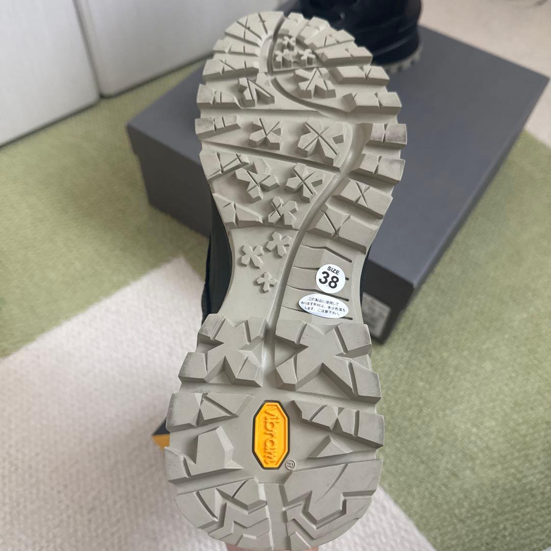Vibramソール ブラックハイカットブーツ