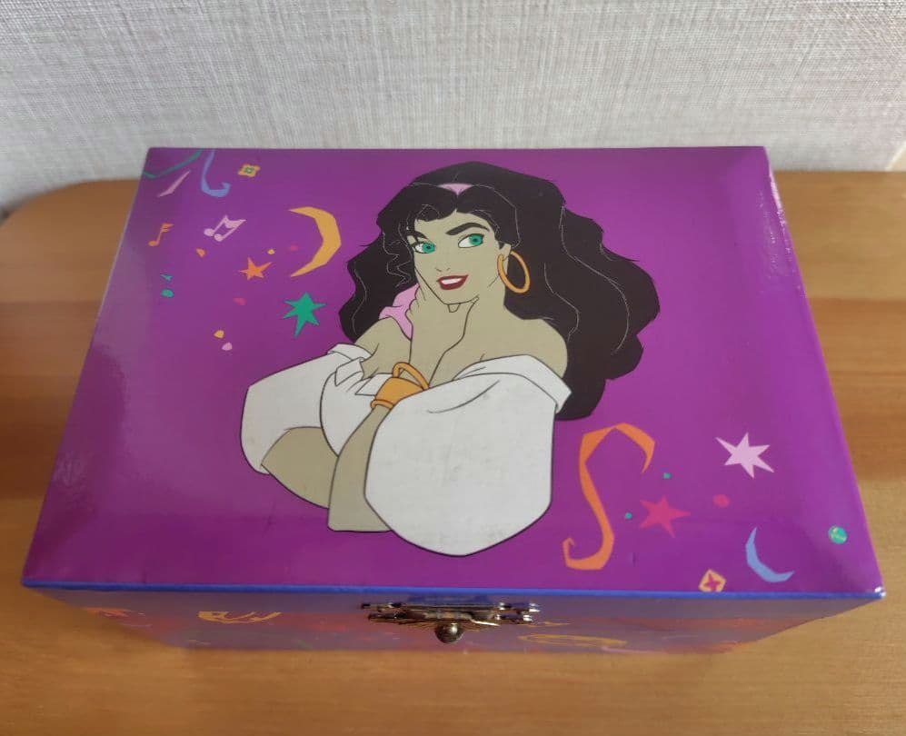 ◆Disney◆エスメラルダ◆ジュエリーボックス◆オルゴール◆ノートルダムの鐘◆