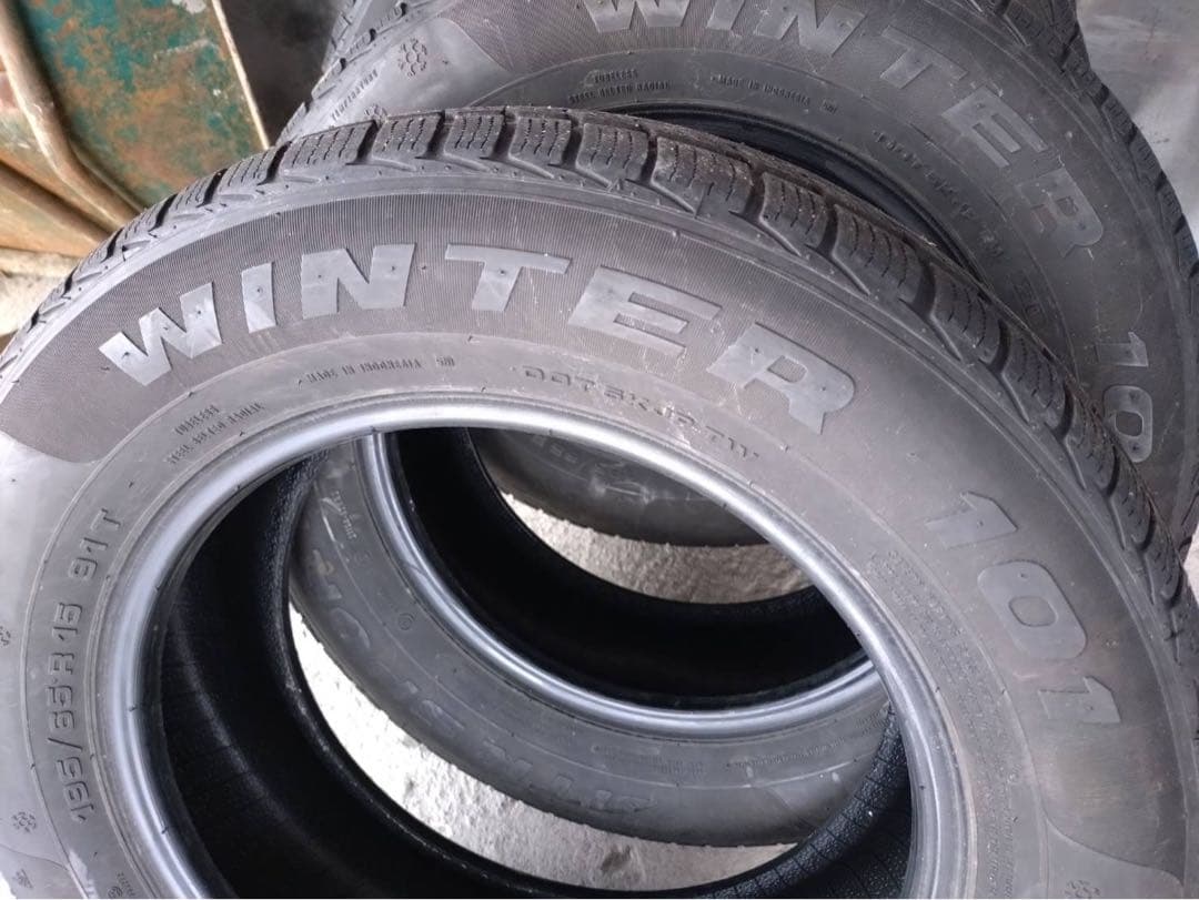 ATR SPORT　タイヤ　スタッドレス　195/65R15　中古　15インチ
