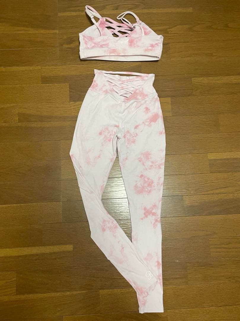値下げ！Bombshell Sportswear ブラ　レギンス セット