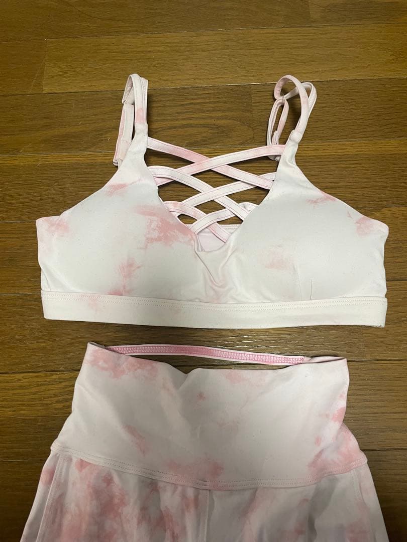 値下げ！Bombshell Sportswear ブラ　レギンス セット