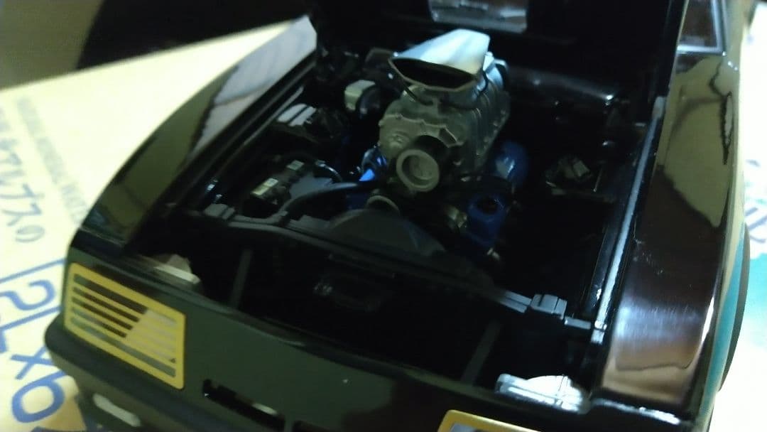 マッドマックスインターセプトター1/18スケール。