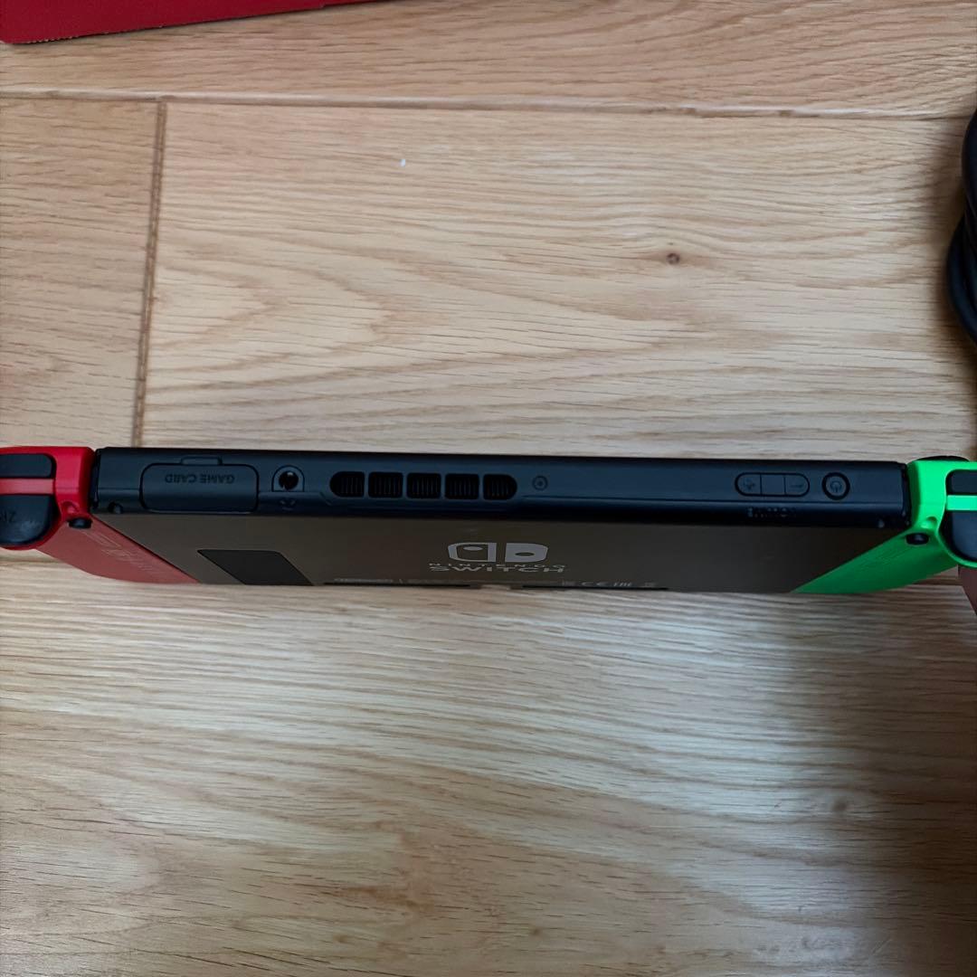 Nintendo Switch 本体 グリーン/レッド　中古