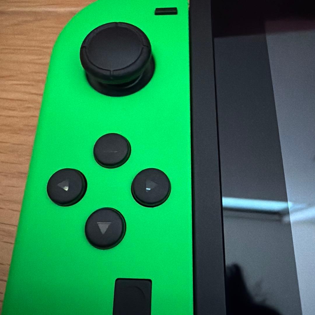 Nintendo Switch 本体 グリーン/レッド　中古