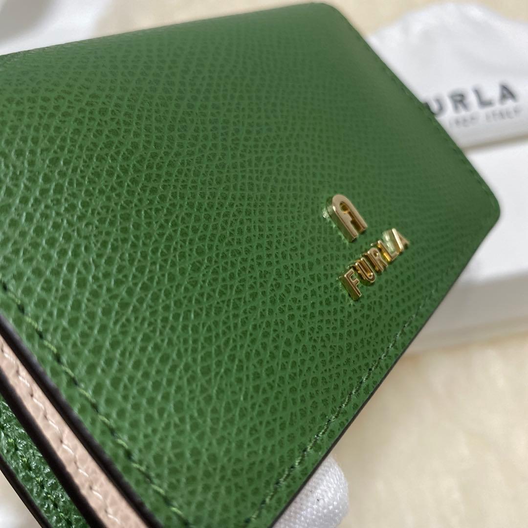 未使用　美品　フルラ　FURLA　名刺入れ　カード/パスケース　レザー