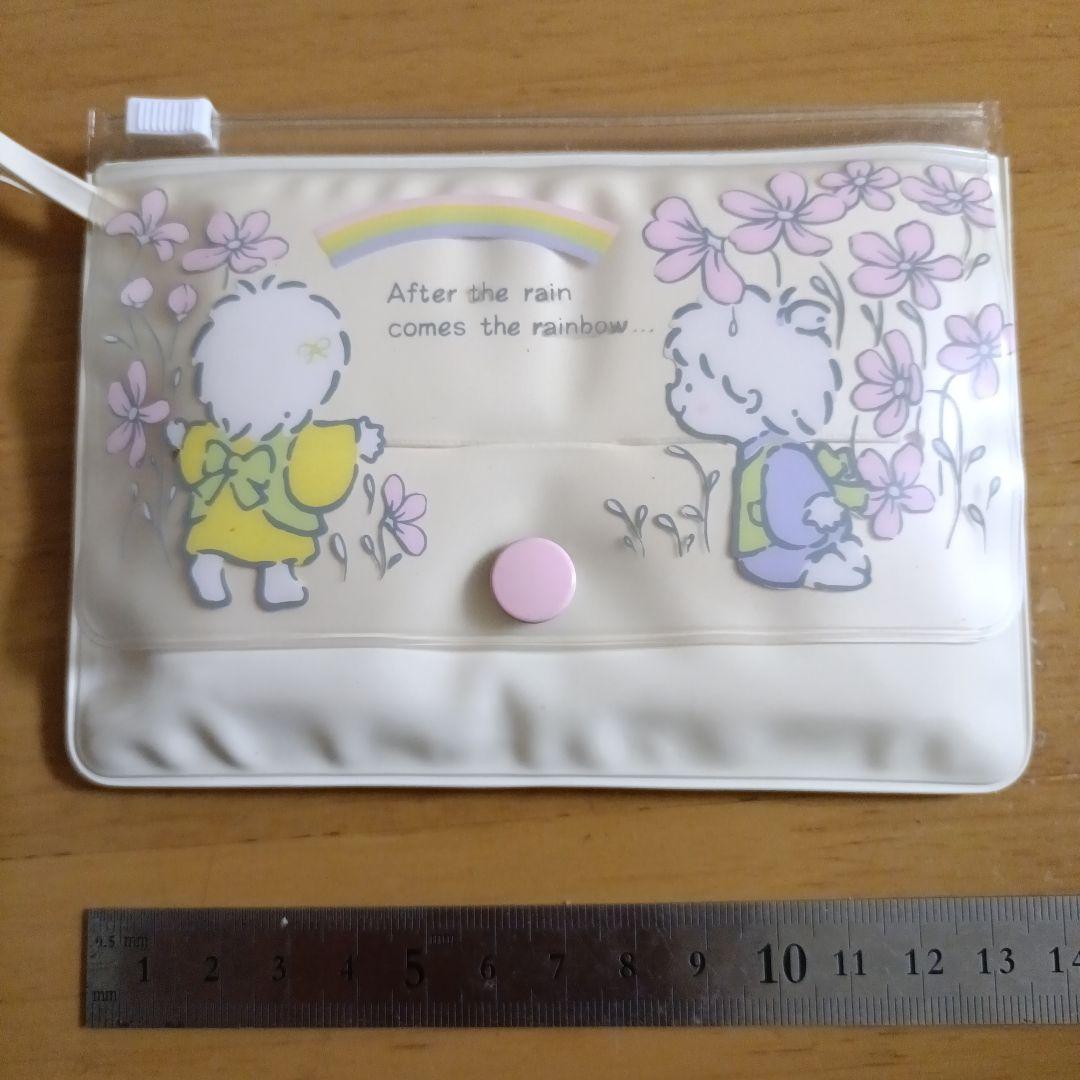 サンリオ昭和レトロ　タイニーポエム　風の子さっちゃん　ハンカチ　ポーチ1976年