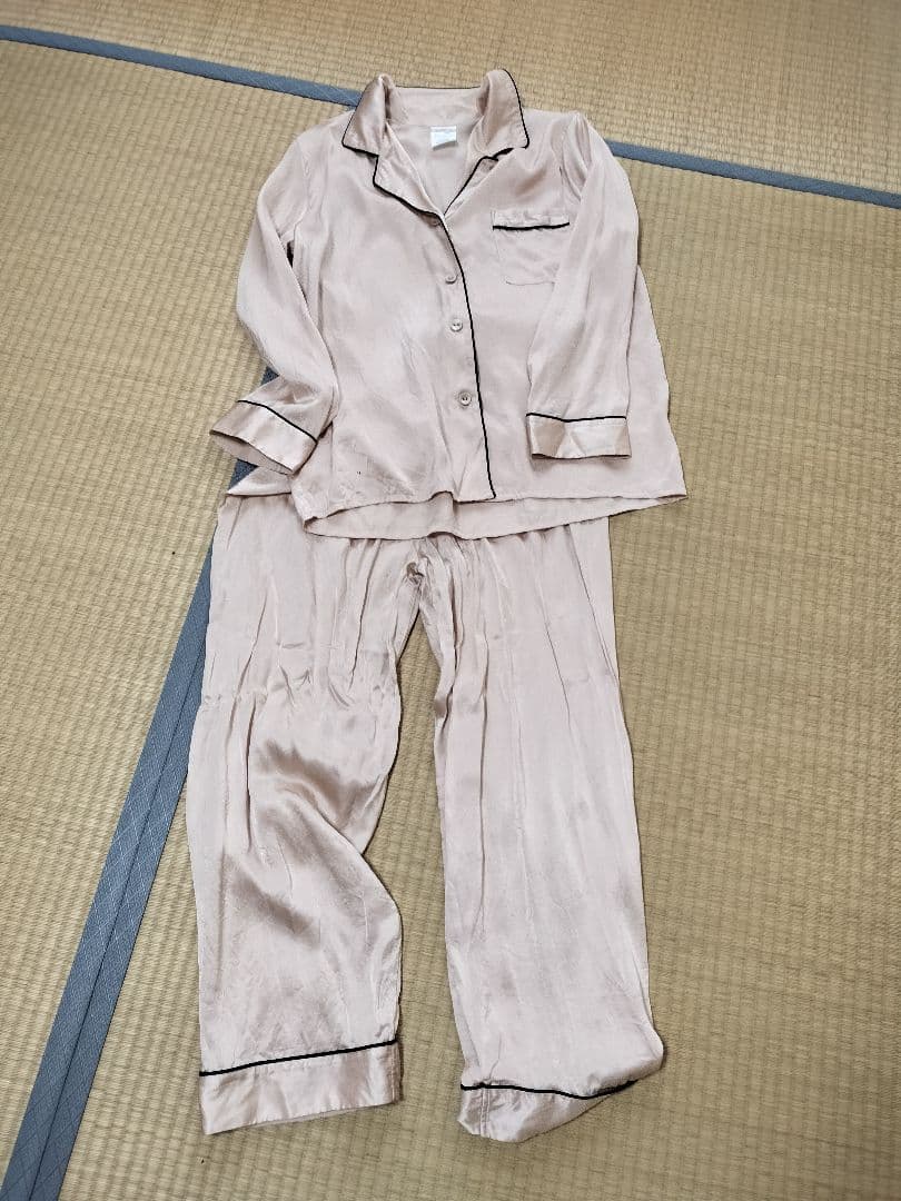 kurevy シルクパジャマセット L