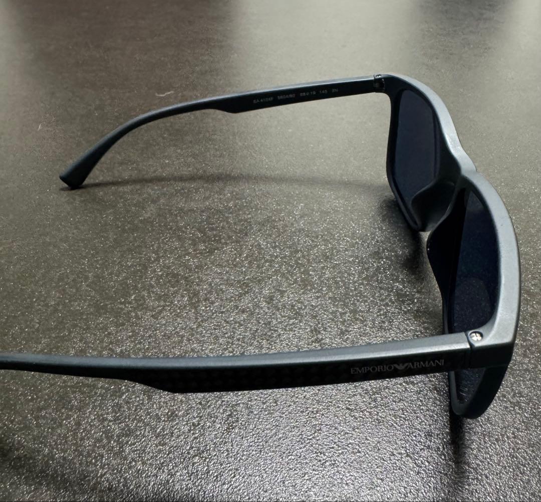 ほぼ未使用　EMPORIO ARMANI サングラス　ブラック定価¥21,340