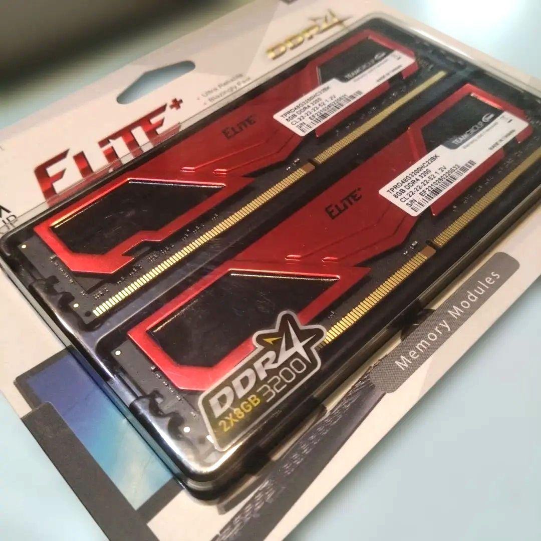 TEAMGROUP ELITE DDR4 2×8GB3200 メモリー