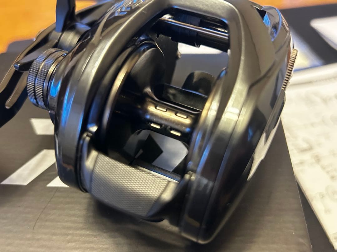 TATULA TW 300XHＬ ベイトリール