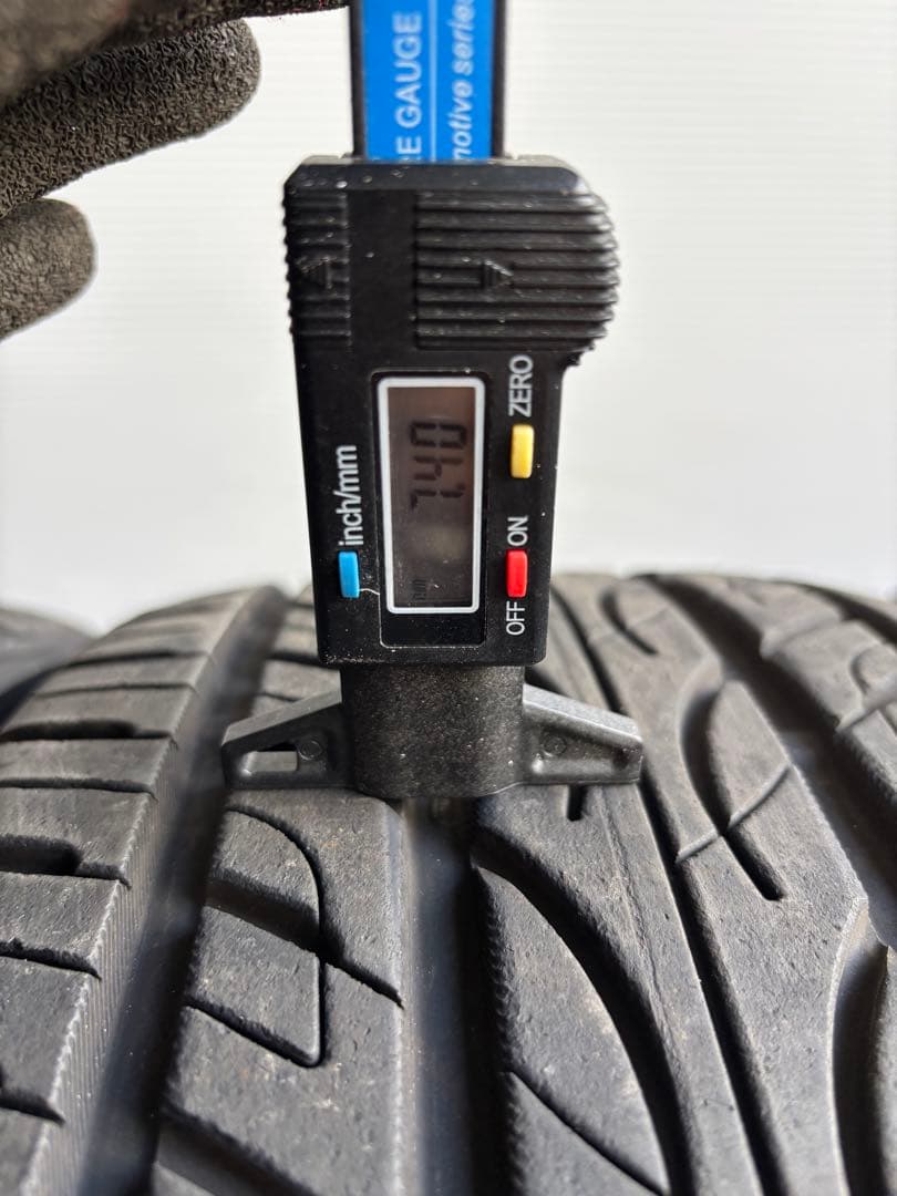 ②【国産バリ溝・送料無料‼️】 235/40R19 ヨコハマAVID エンビガー