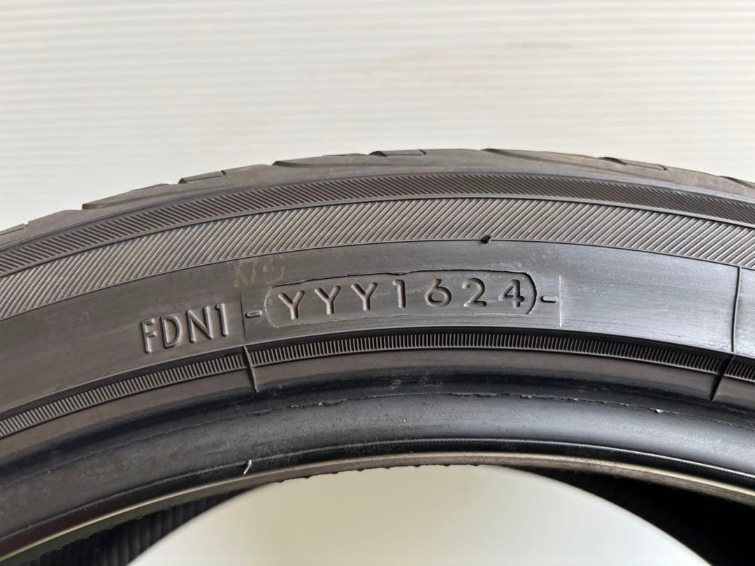 ②【国産バリ溝・送料無料‼️】 235/40R19 ヨコハマAVID エンビガー
