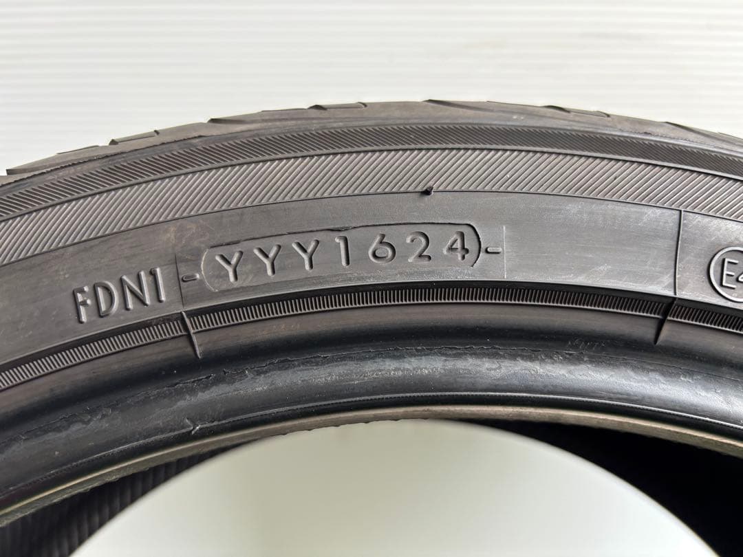 ②【国産バリ溝・送料無料‼️】 235/40R19 ヨコハマAVID エンビガー