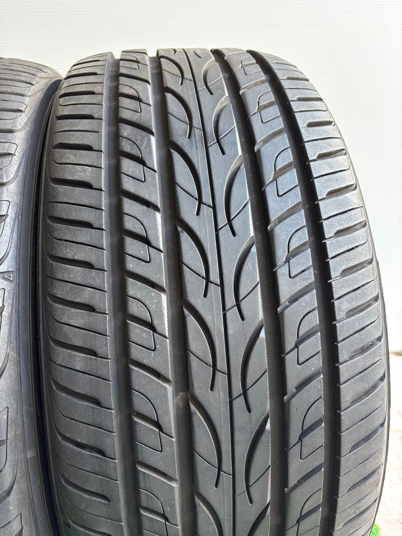 ②【国産バリ溝・送料無料‼️】 235/40R19 ヨコハマAVID エンビガー