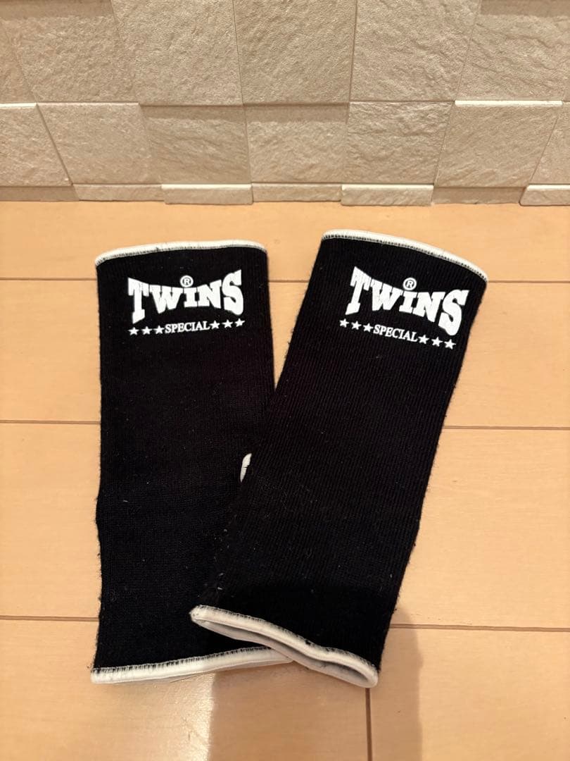 TWINS ツインズ　10oz 本革&パンチンググローブ　Lサイズ セット