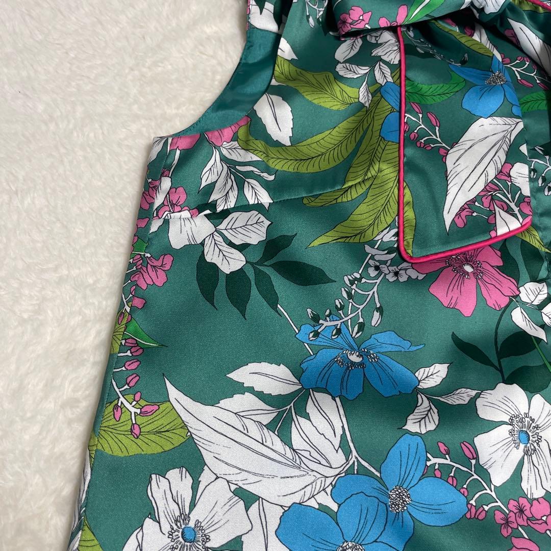 美品　グレースコンチネンタル　ボタニカルプリントAラインワンピース　リボン