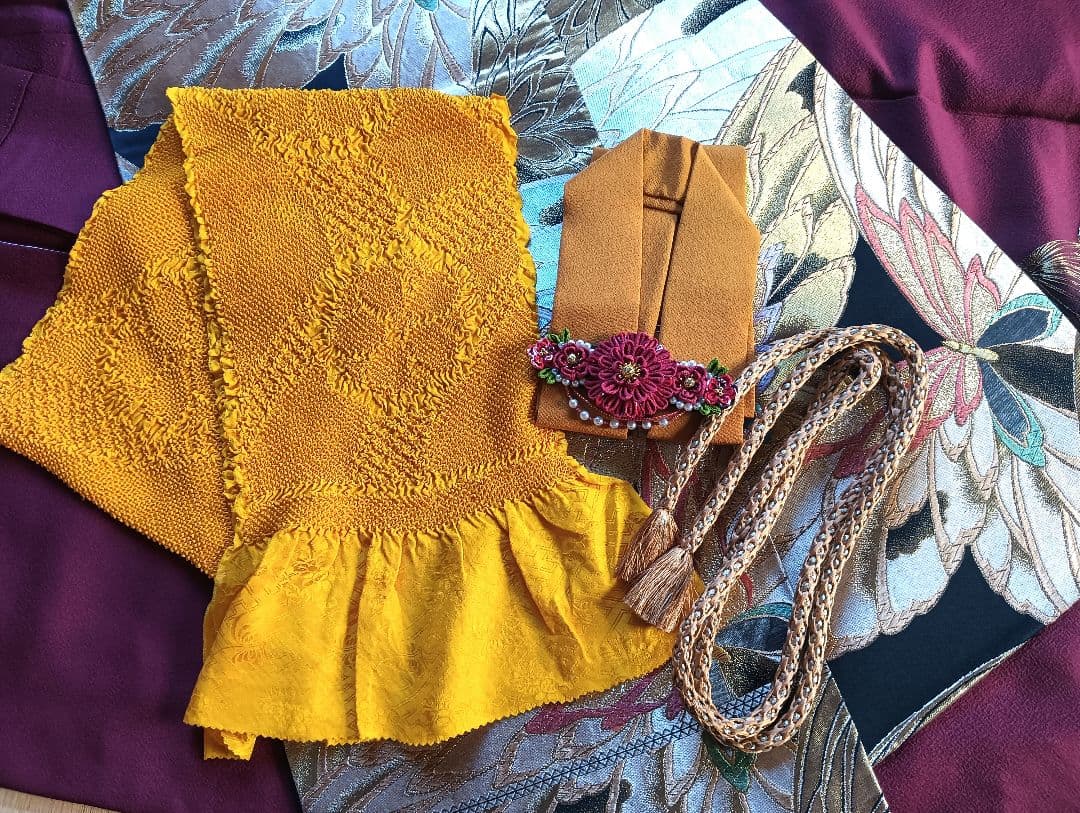 美品　振袖フルセット　 ワインレッドに手鞠刺繍　丈167 裄67