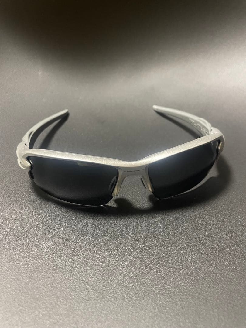 小物 Oakley Flak2.0