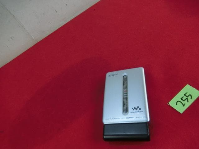 255：SONY WM-GX788　ソニー　カセットウォークマン　ジャンク