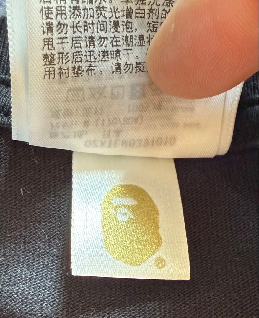 A BATHING APE Mサイズ