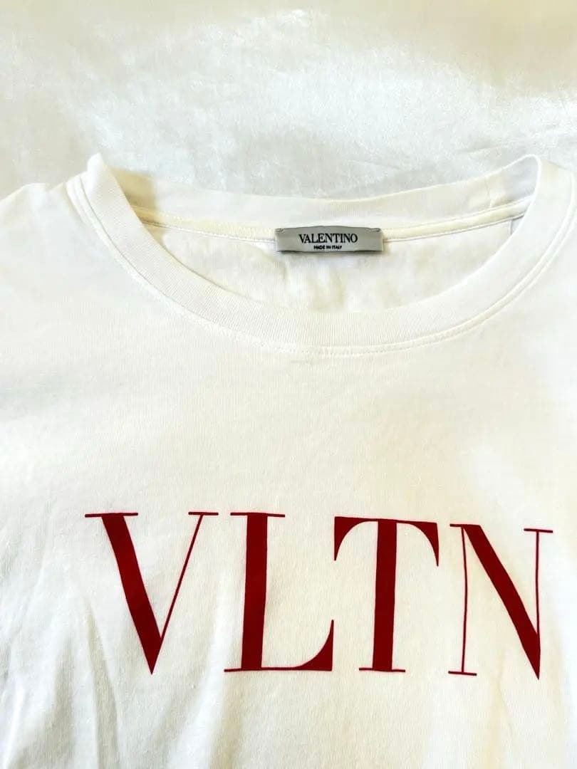 【正規品】VALENTINO VLNTNロゴ Tシャツ ホワイト