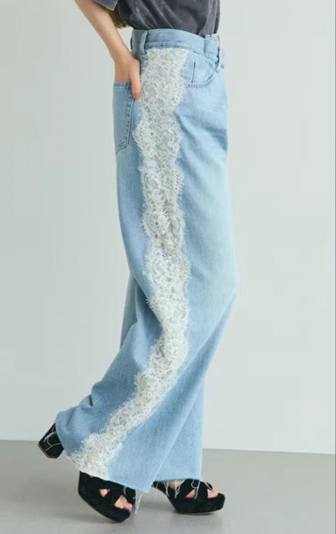 【美品】今期　25AW グレースクラス サイドレースデニムパンツ　38