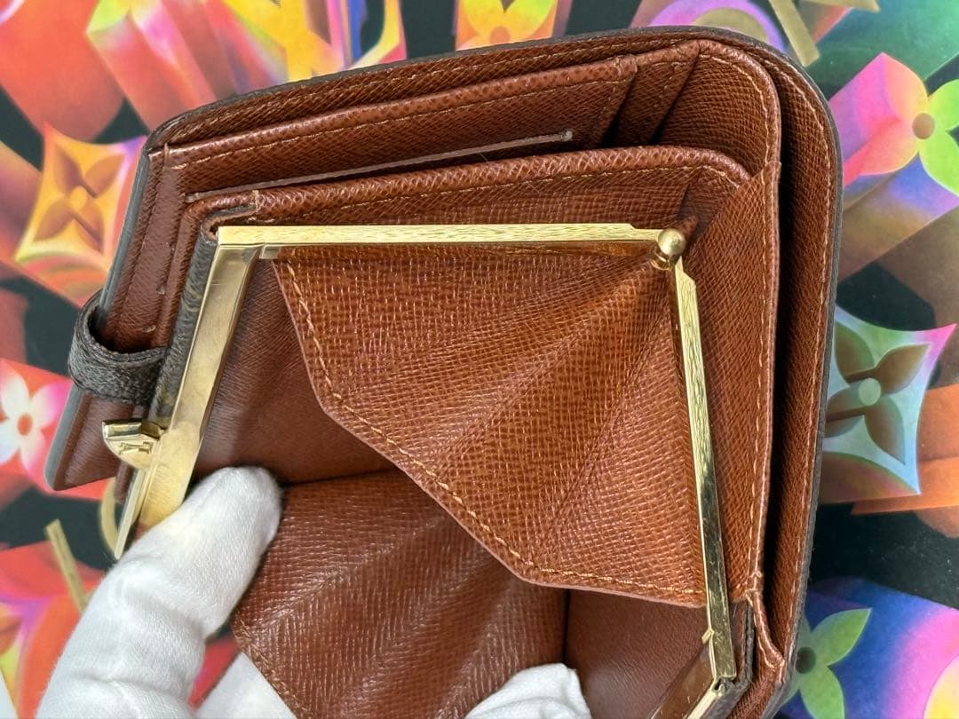 美品！LOUIS VUITTONルイヴィトン　がま口付き二つ折り財布