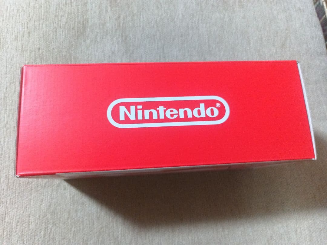 【未開封品】Nintendo Switch Lite コーラル 本体 おまけ付き