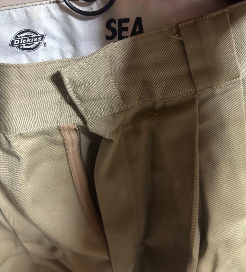 A*！様 WIND AND SEA × Dickies チノパン