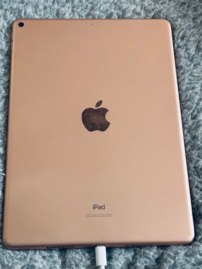 iPad Air 第3世代 64GB Wi-Fi ローズゴールド 本体　画面割れ