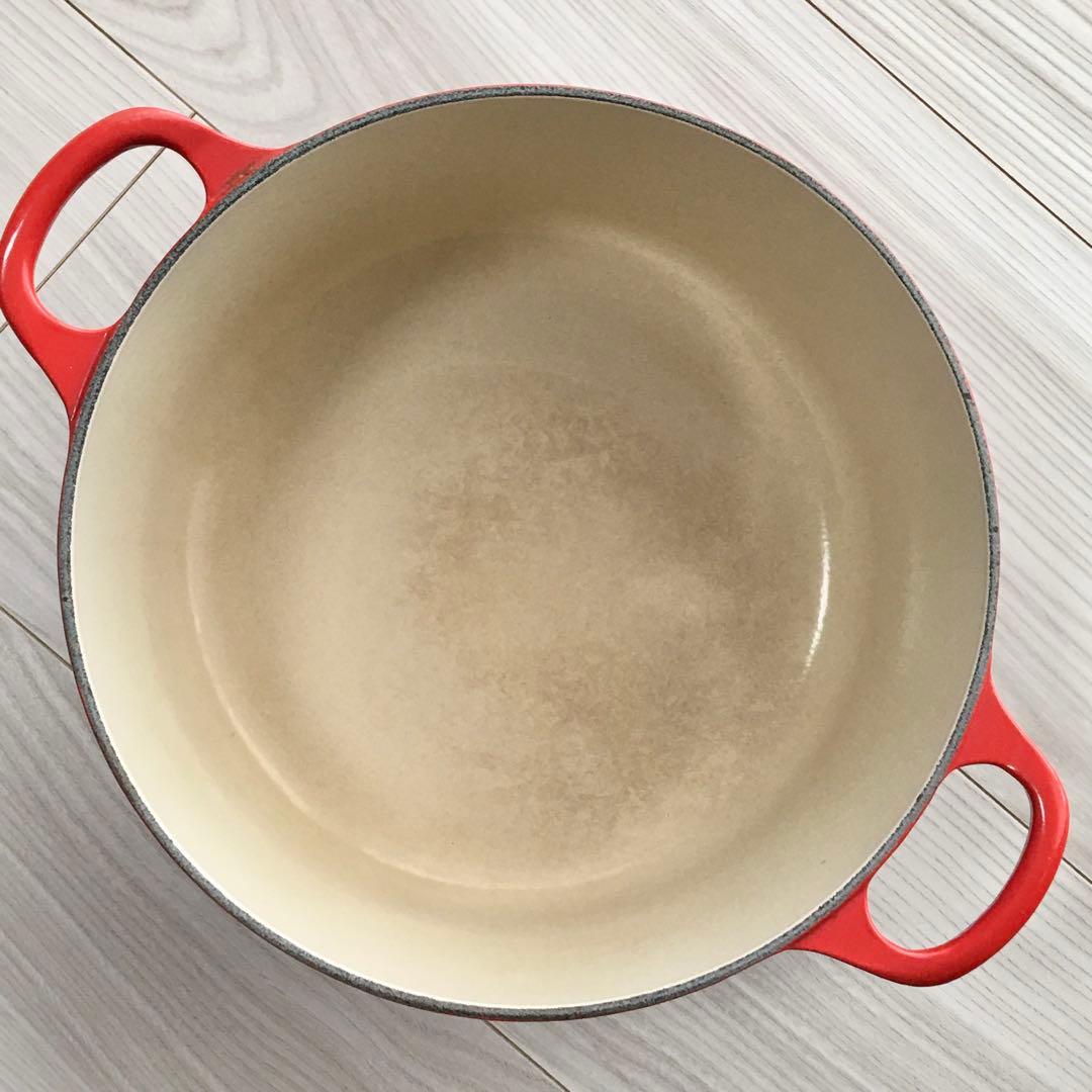 LE CREUSET ル・クルーゼ ココットロンド 22cm レッド/赤 両手鍋